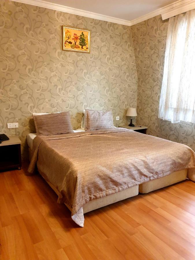 Nemi Center 4* Баку